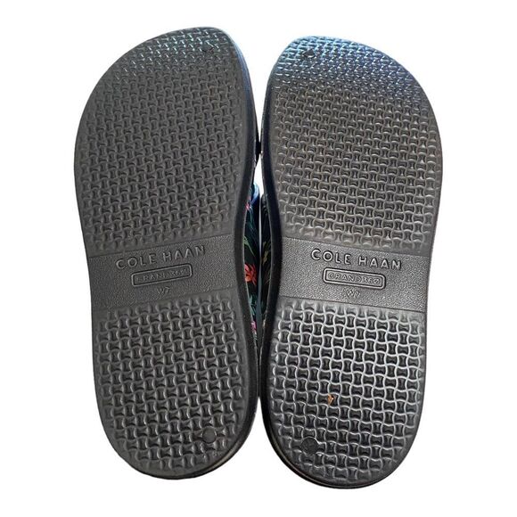 COLE HAAN Findra Evening Floral Print Pool Slide Sandals NEW 7 - Picture 6 of 6